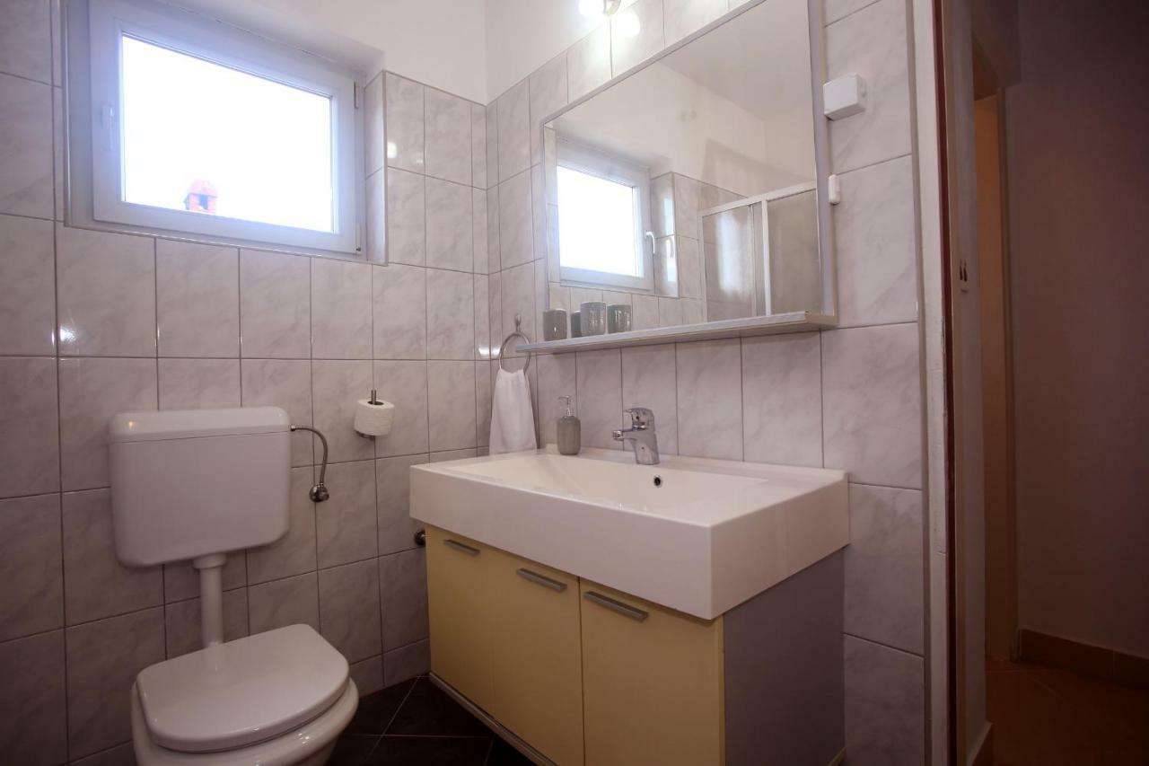Apartament Ramina *
